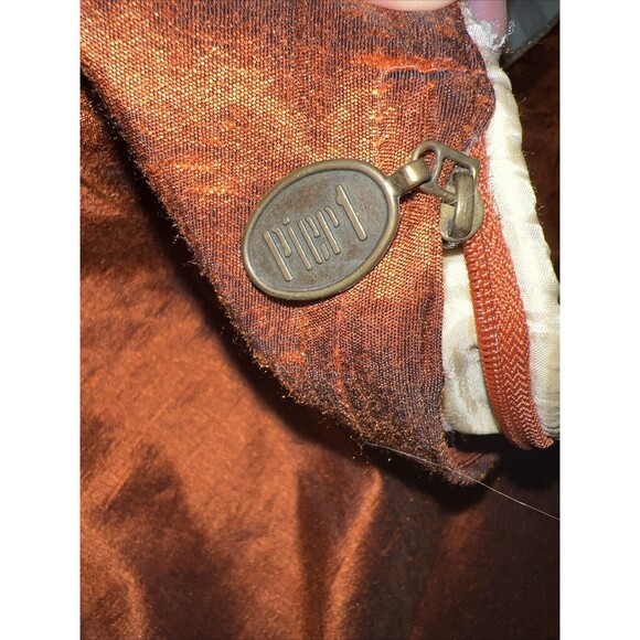 Pier 1 Imports Set Of 2 Embroidered Pillow Covers  18x18 Rust Floral Zipper - Picture 7 of 11